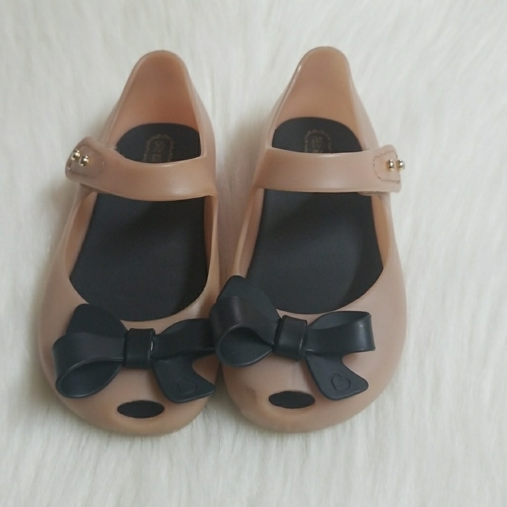🔴SOLD ON MERCARI🔴 Mini Melissa